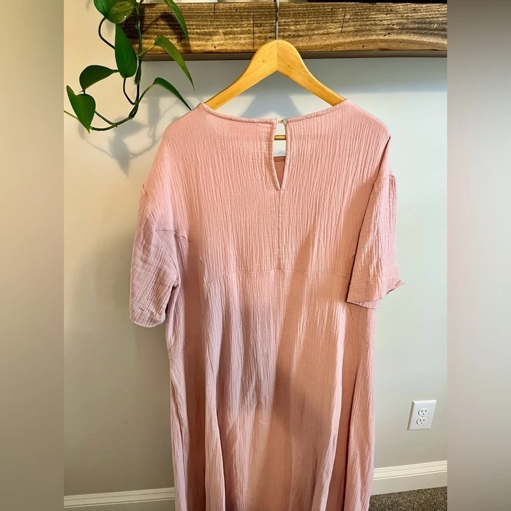 Boutique Brand Guaze Dress - Picture 6 of 6